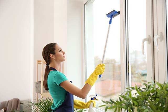 Window washing cleaning service near Duarte